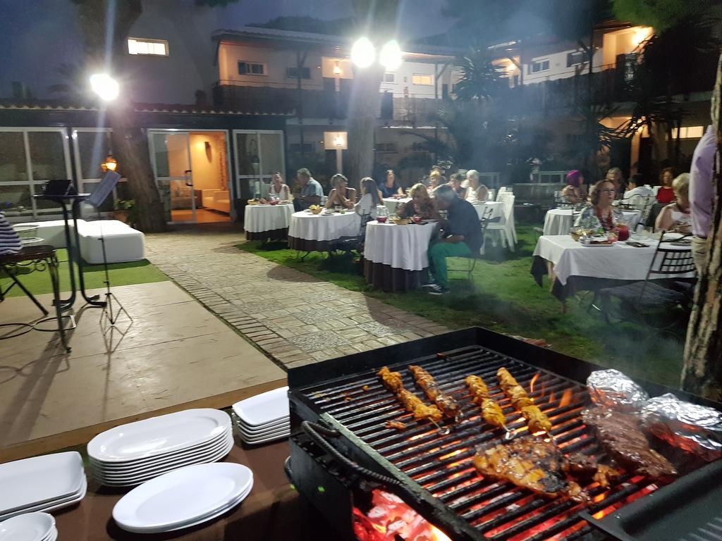 캄포마르 호텔 엘푸에르토데산타마리아 외부 사진